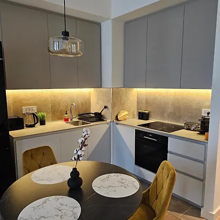 Alpha Lux - Galerija Mall View - Na Vodi Apartment *