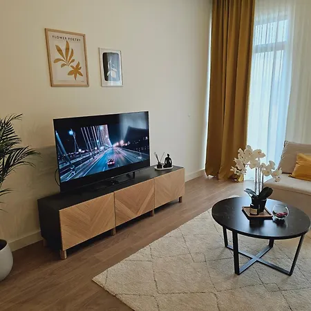 Alpha Lux - Galerija Mall View - Na Vodi Appartement *