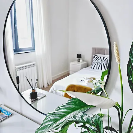 Alpha Lux - Galerija Mall View - Na Vodi *