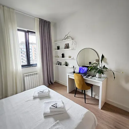 Alpha Lux - Galerija Mall View - Na Vodi *