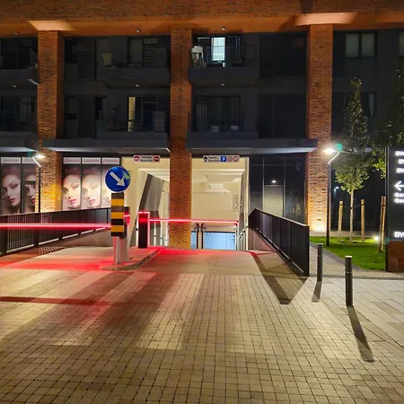 Alpha Lux - Galerija Mall View - Na Vodi Appartement *