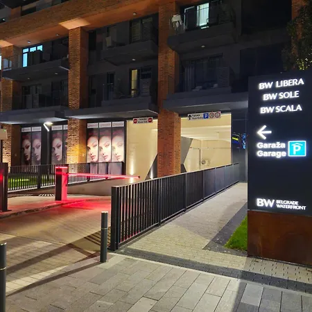 Alpha Lux - Galerija Mall View - Na Vodi Apartman *